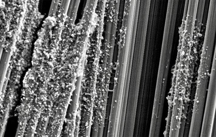 STREGHTENING C-FIBRE COMPOSITES WITH WASTE