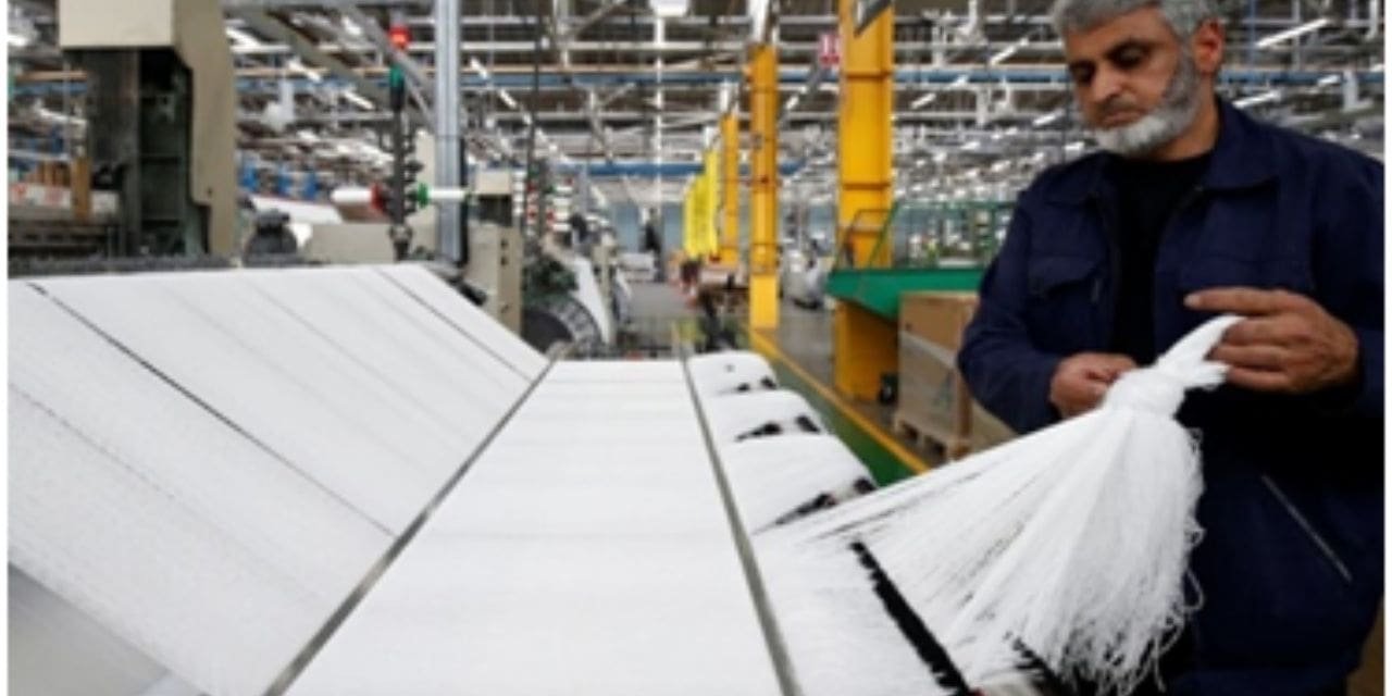 Speakers call for decarbonisation of textile sector