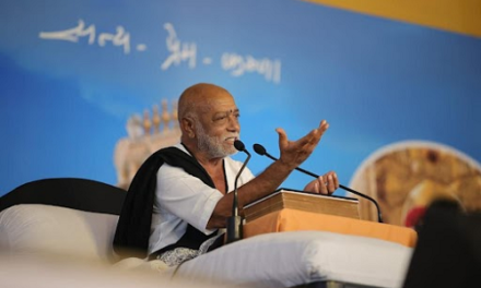Renowned Spiritual Leader Morari Bapu Encourages Reconnection with Cultural Roots – Vyaas Peeth Beckons You Home