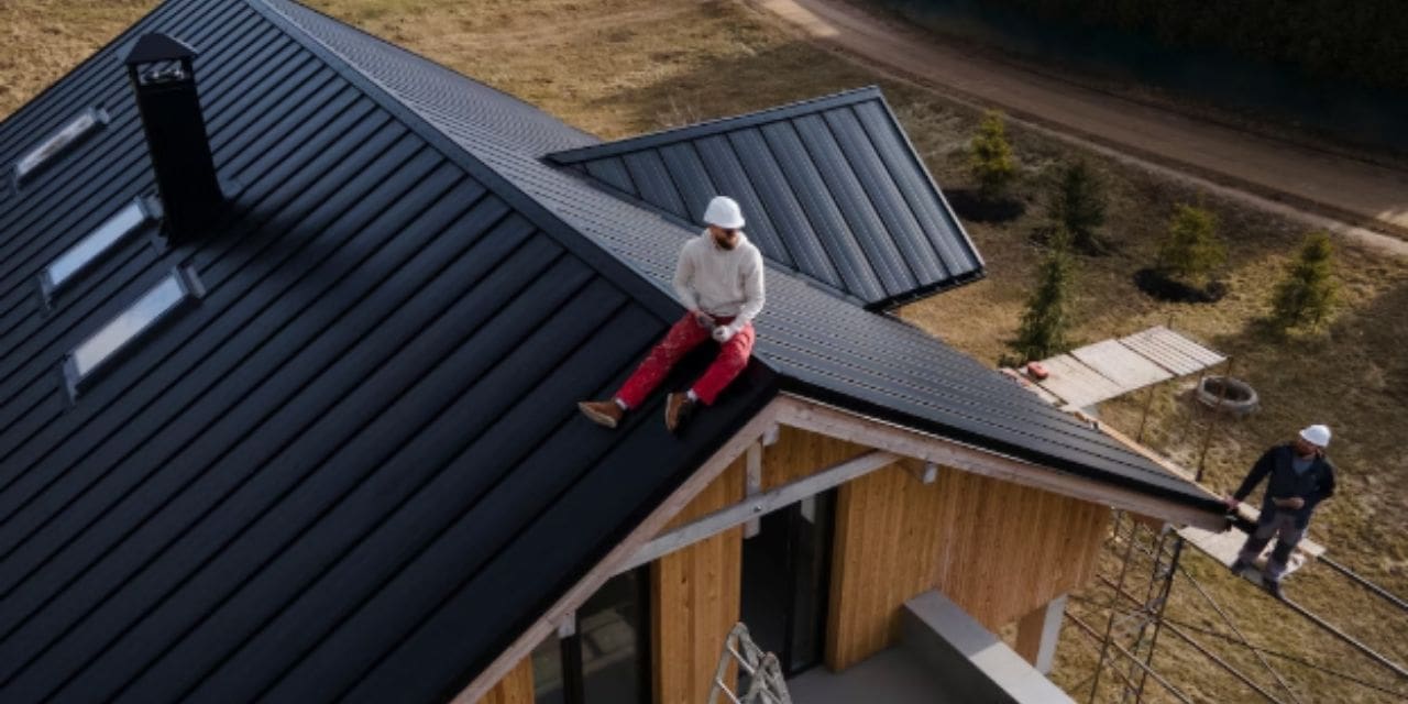 5 Signs Your Roof Age Indicates a Replacement